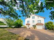 Maison 5 pièces 136 m²