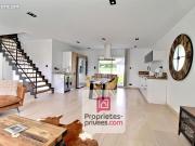 Maison 5 pièces 140 m²