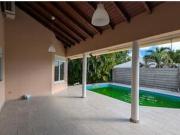 Maison 5 pièces 140 m²