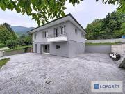 Maison 5 pièces 141 m² Maison 5 pièces 141 m²