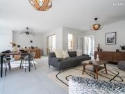 Maison 5 pièces 141 m² avec jardin, patio, garage double...