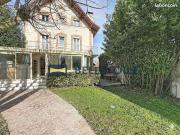 Maison 5 pièces 145 m²