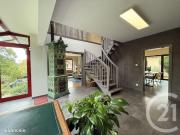 Maison 5 pièces 177 m²