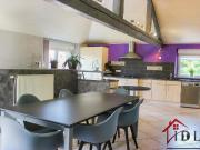 Maison 5 pièces 177 m²