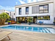 Maison 5 pièces 194 m²
