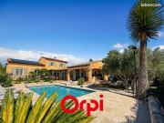 Maison 5 pièces 200 m²