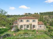 Maison 5 pièces 200 m²