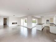 Maison 5 pièces 203 m²