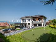 Maison 5 pièces 204 m²