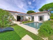 Maison 5 pièces 204 m²