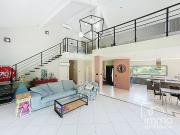 Maison 5 pièces 205 m²