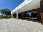 Maison 5 pièces 210 m²