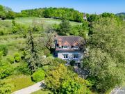 Maison 5 pièces 215 m²