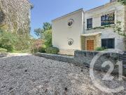 Maison 5 pièces 220 m²