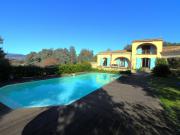 Maison 5 pièces 220 m²