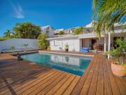 Maison 5 pièces 220 m² Maison 5 pièces 220 m²