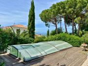 Maison 5 pièces 221 m²