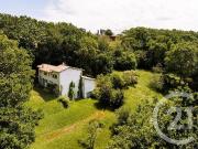 Maison 8 pièces 226 m²