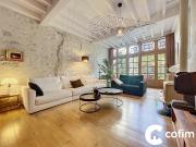 Maison 5 pièces 240 m² Maison 5 pièces 240 m²