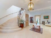 Maison 5 pièces 240 m²