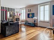 Maison 5 pièces 243 m²