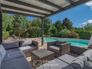 Maison 5 pièces 244 m²