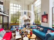 Maison 5 pièces 245 m²