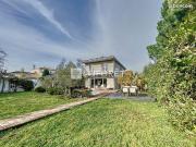 Maison 5 pièces 253 m²