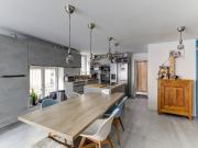 Maison 5 pièces 260 m²