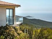 Maison 5 pièces 270 m²