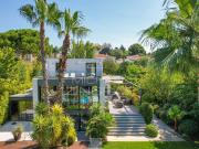 Maison 5 pièces 273 m²