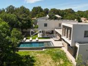 Maison 5 pièces 280 m²