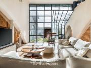 Maison 5 pièces 372 m²