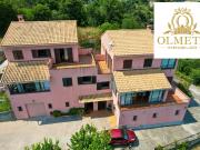 Maison 5 pièces 683 m²