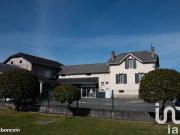 Maison 5 pièces 700 m²