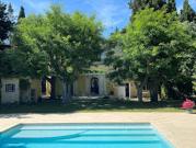 Maison avec piscine et jardin