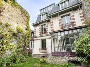 Maison avec jardin et terrasse