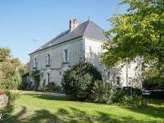 Maison avec piscine et jardin