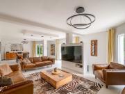 Maison avec piscine et terrasse