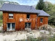 Maison 6 pièces 121 m² Maison 6 pièces 121 m²