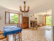 Maison 6 pièces 130 m² Maison 6 pièces 130 m²