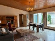 Maison 7 pièces 215 m²