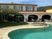 Maison 6 pièces 150 m² Maison 6 pièces 150 m²