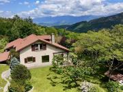 Maison 6 pièces 158 m²