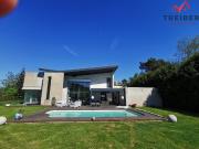 Maison 6 pièces 160 m² Maison 6 pièces 160 m²