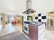 Maison 6 pièces 170 m²