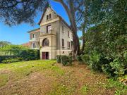 Maison 6 pièces 170 m² Maison 6 pièces 170 m²