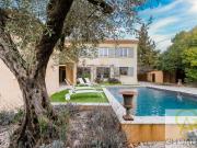 Maison 6 pièces 217 m²