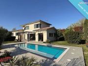 Maison 6 pièces 180 m²