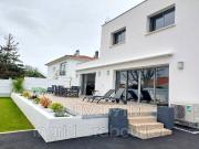 Maison 6 pièces 180 m²